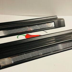 Black-sill-guards