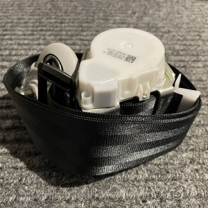 VW OS seatbelt