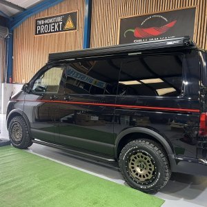 twin monotube projekt comfort lift coilover and at1 swamper wheels in terra